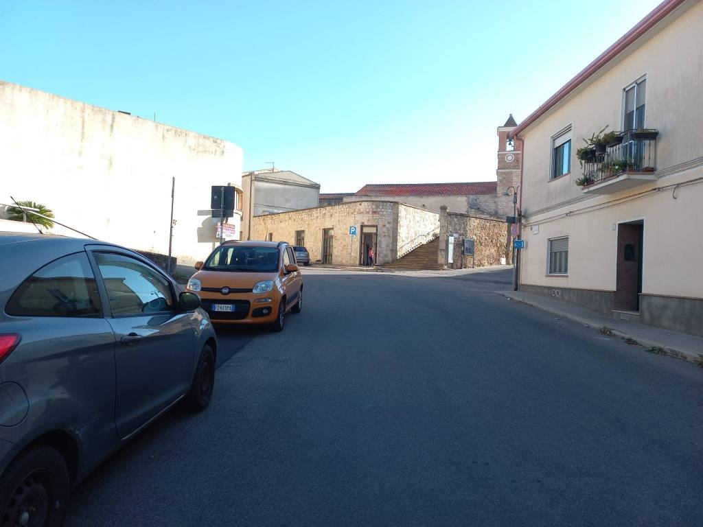 Palazzo / stabile a Villamassargia in Via Stazione - Foto 2