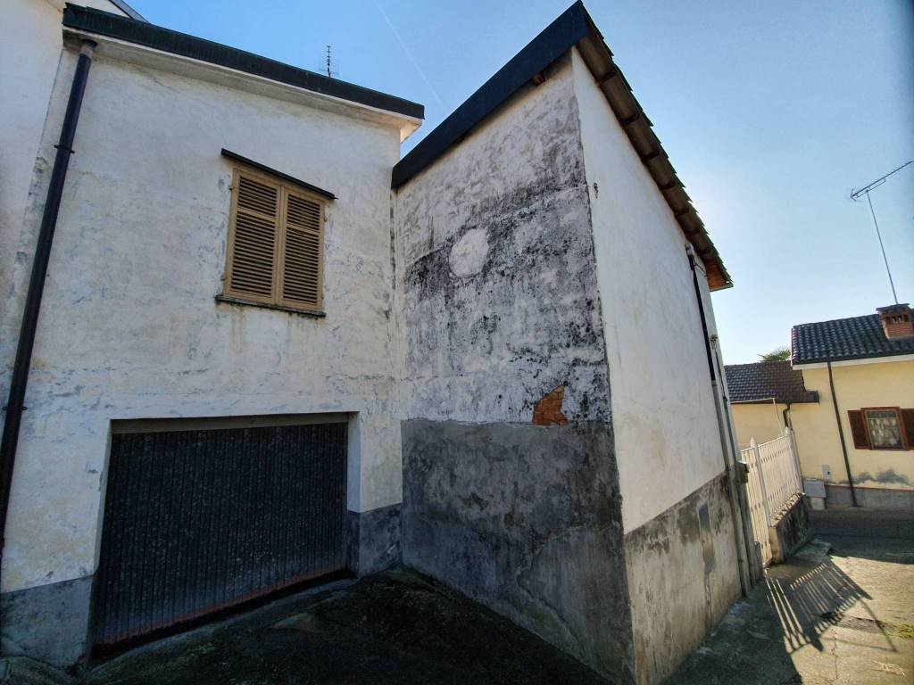 Villa a San paolo solbrito in Via Vittorio Veneto, 1 - Foto 4