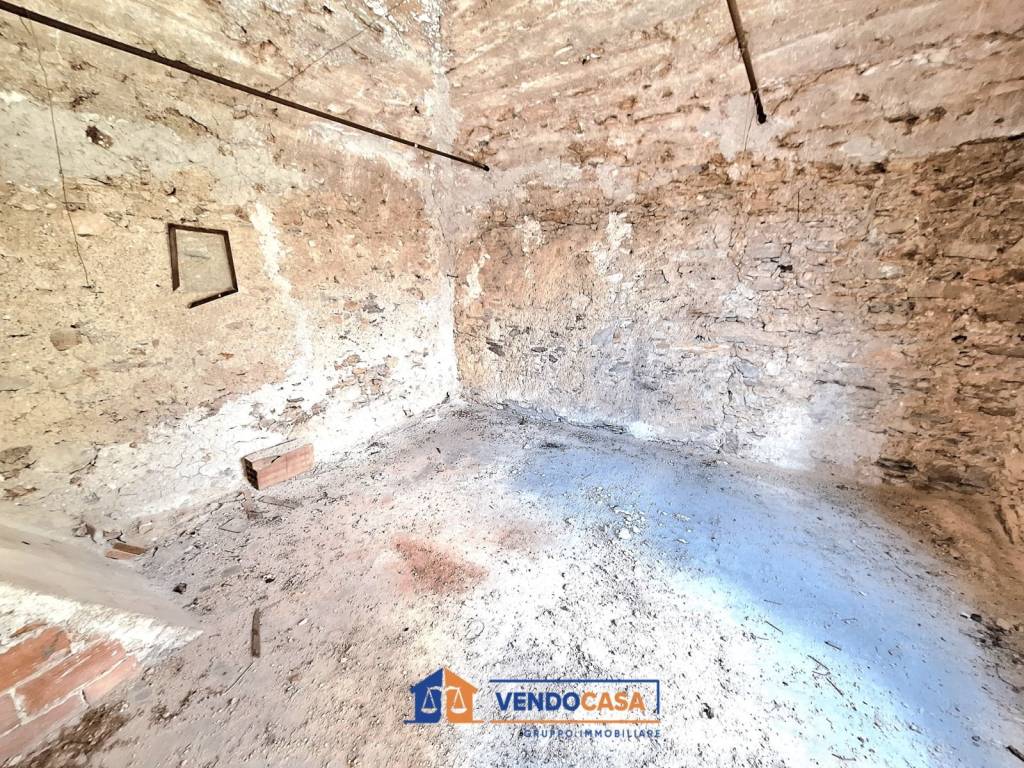 Rustico / casale a Tovo san giacomo in Via Poggio - Foto 5