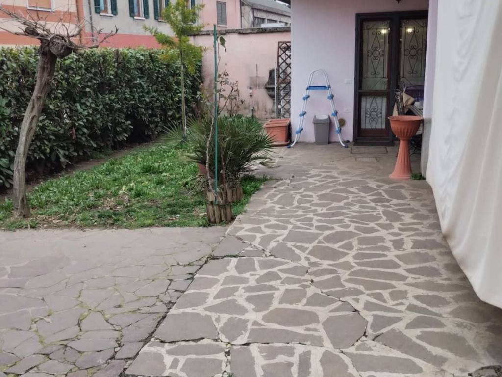 Villa a Ospitaletto in Via 4 Novembre - Foto 2