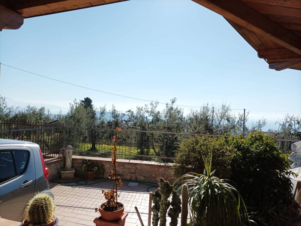 Villa a Formia in Via Rotabile - Foto 3