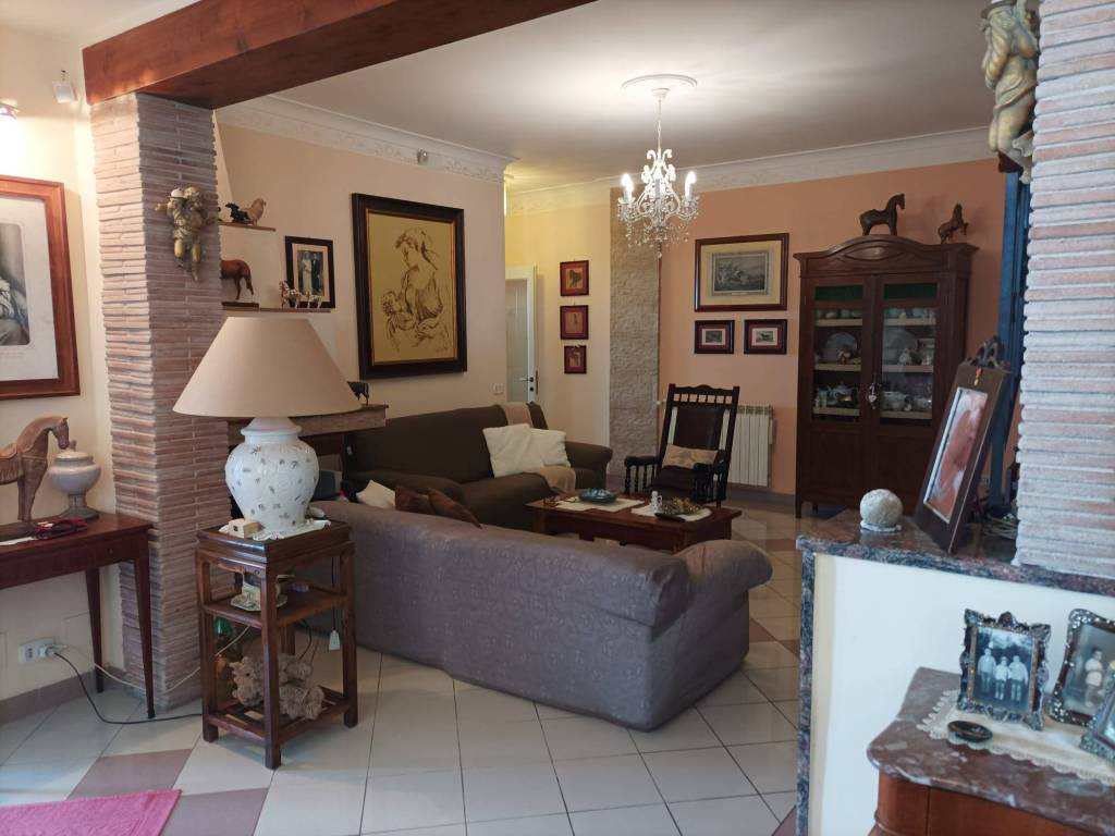 Villa a Formia in Via Rotabile - Foto 4
