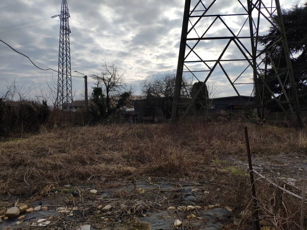 Terreno a Marnate in Via Guglielmo Oberdan - Foto 3