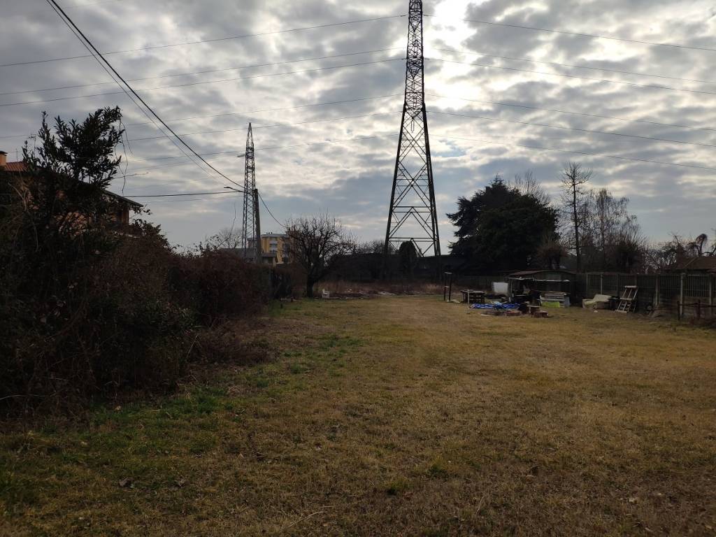 Terreno a Marnate in Via Guglielmo Oberdan - Foto 5