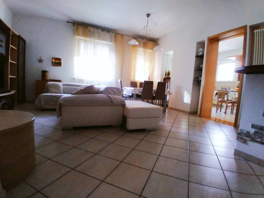 Appartamento a Ancona in Via Bruno Buozzi - Foto 2