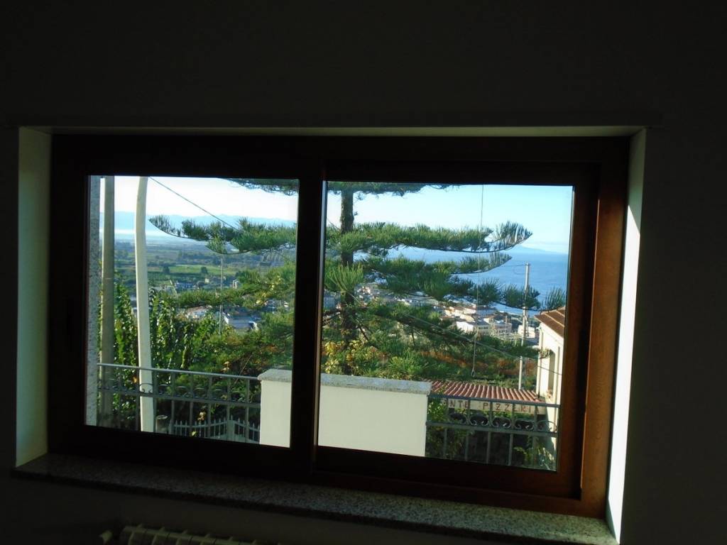 Villa a Nicotera in Via Stazione Scalo Fs - Foto 5