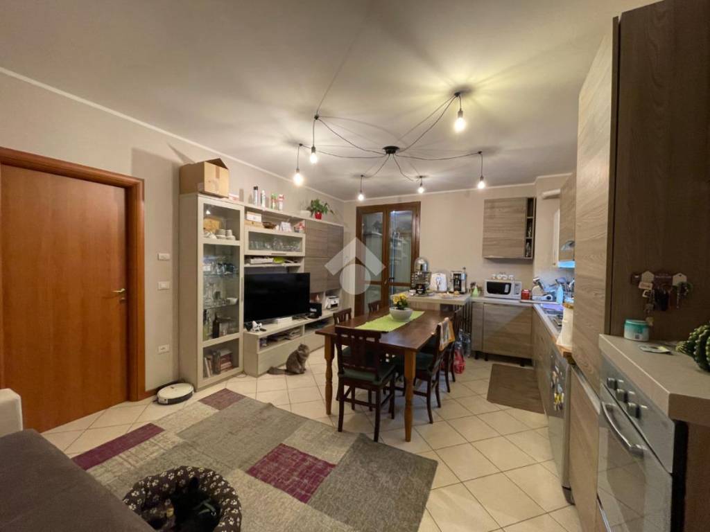 Appartamento a Canneto sull'oglio in VIA DEL LAVORO, 24 - Foto 2