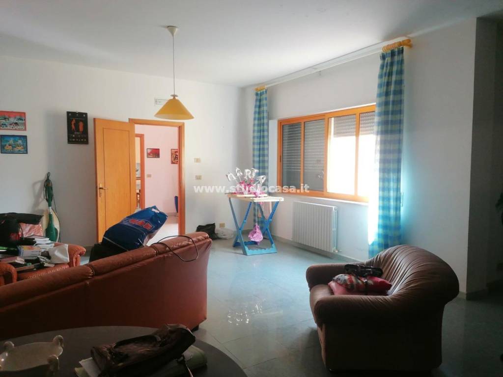 Casa indipendente a Rocca di neto - Foto 2