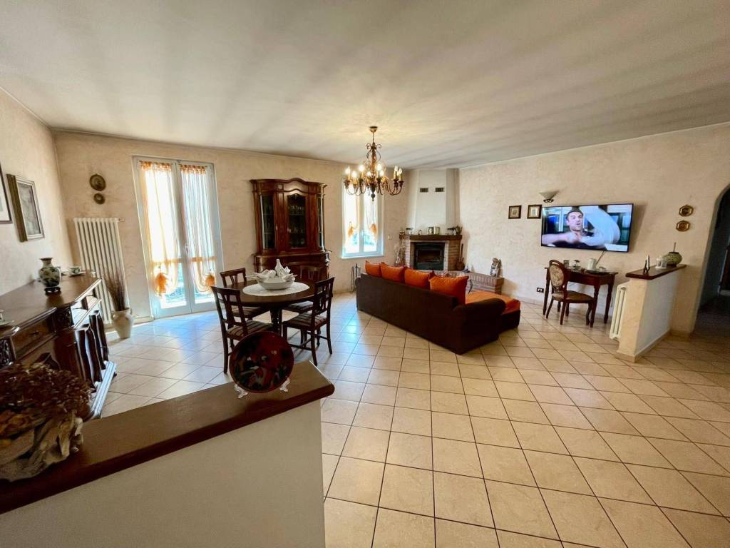 Casa indipendente a Alessandria in STRADA ACQUI, 145 - Foto 3