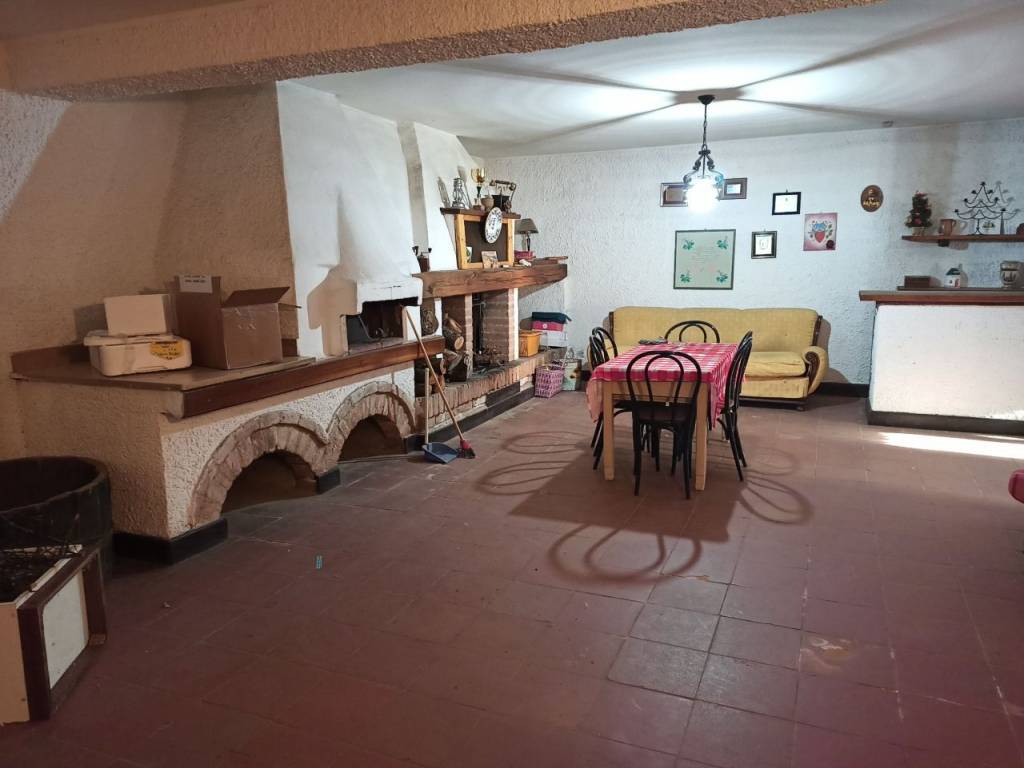 Villa a Castiglione del lago in Via Roma - Foto 3
