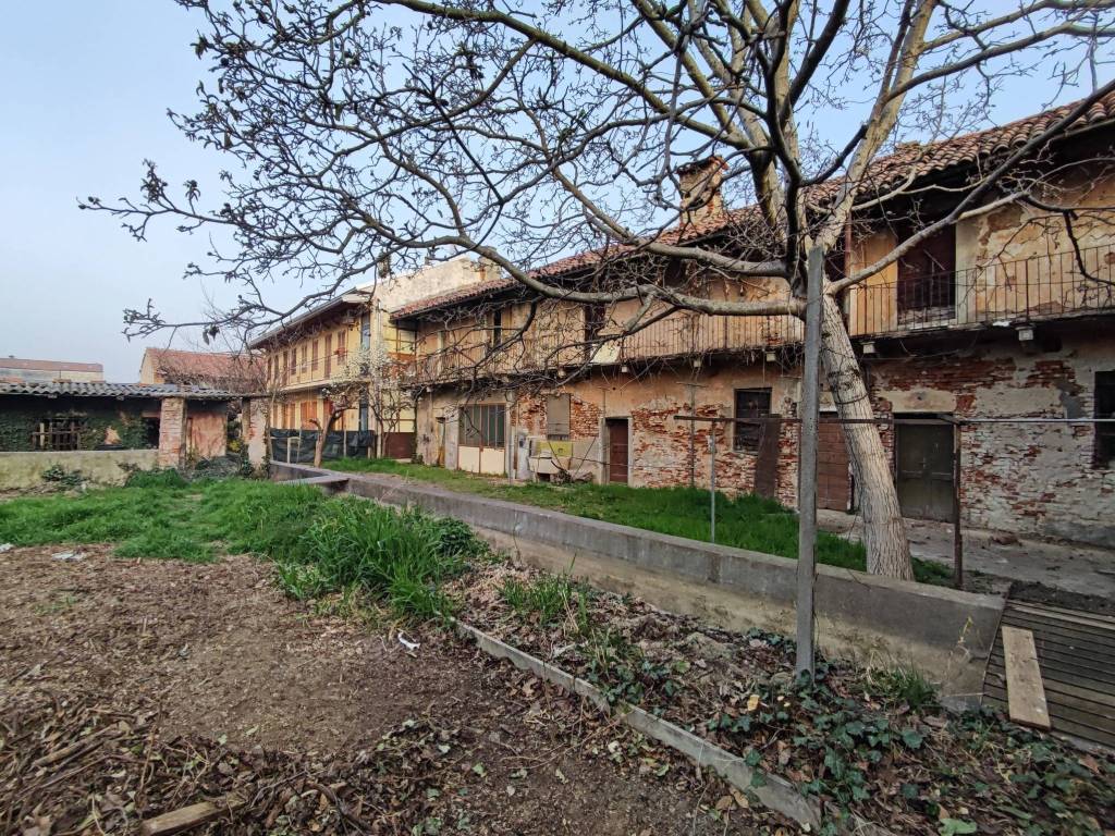 Rustico / casale a Novara in Corso Risorgimento, 367 - Foto 4