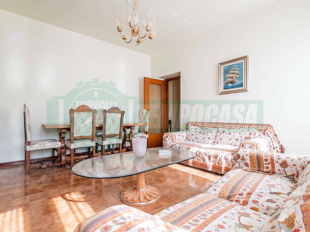 Appartamento a Tradate in Via G. Galli, 48 - Foto 3