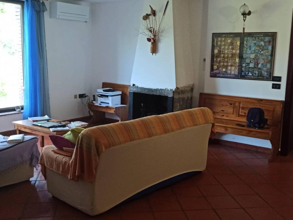 Villa a Salerno in Via Vecchia di San Bartolomeo - Foto 2