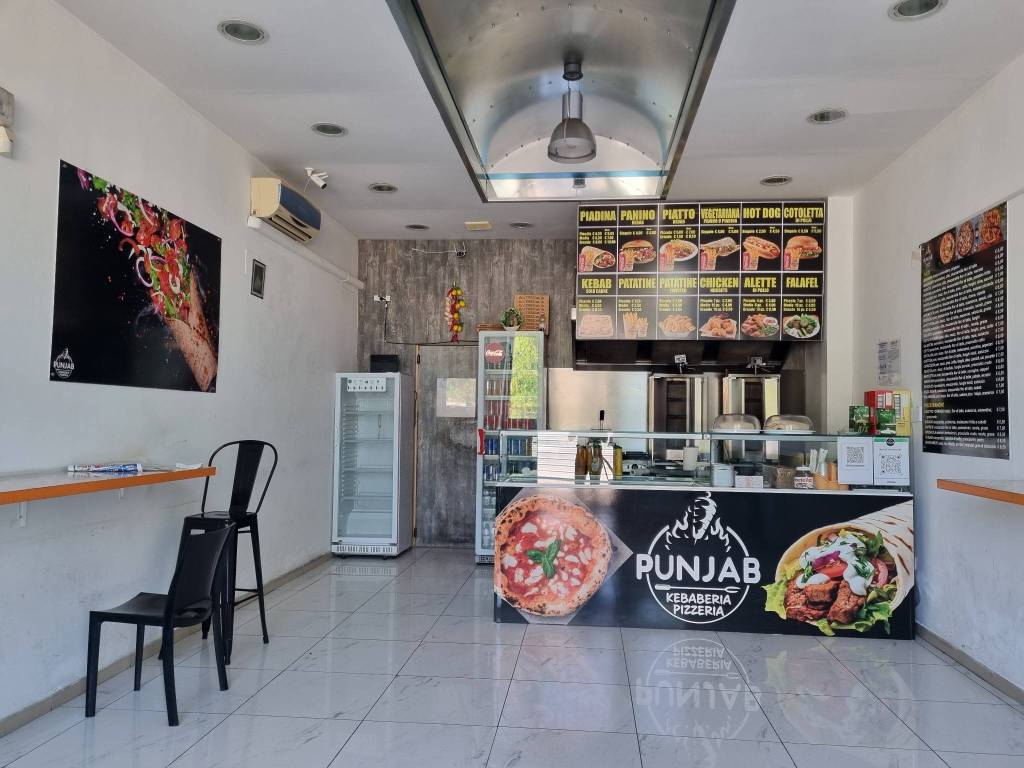 Immobile a Copertino in Via Corsica, 145 - Foto 2