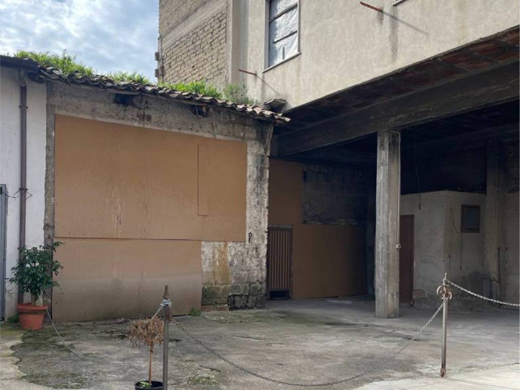 Casa indipendente a Santa maria capua vetere in Via Tifatina - Foto 4