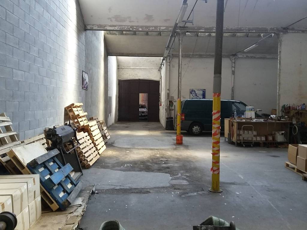 Immobile a Gallarate in Via Carlo Cattaneo, 1 - Foto 3
