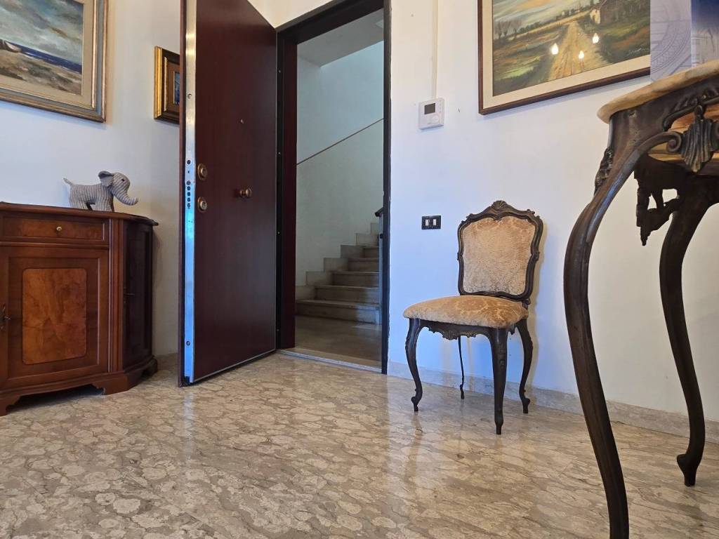 Appartamento a Ancona in Via Beniamino Gigli - Foto 4