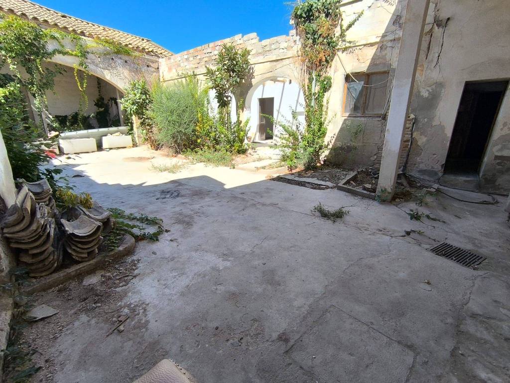 Villa a Monserrato in Via Giulio Cesare - Foto 4