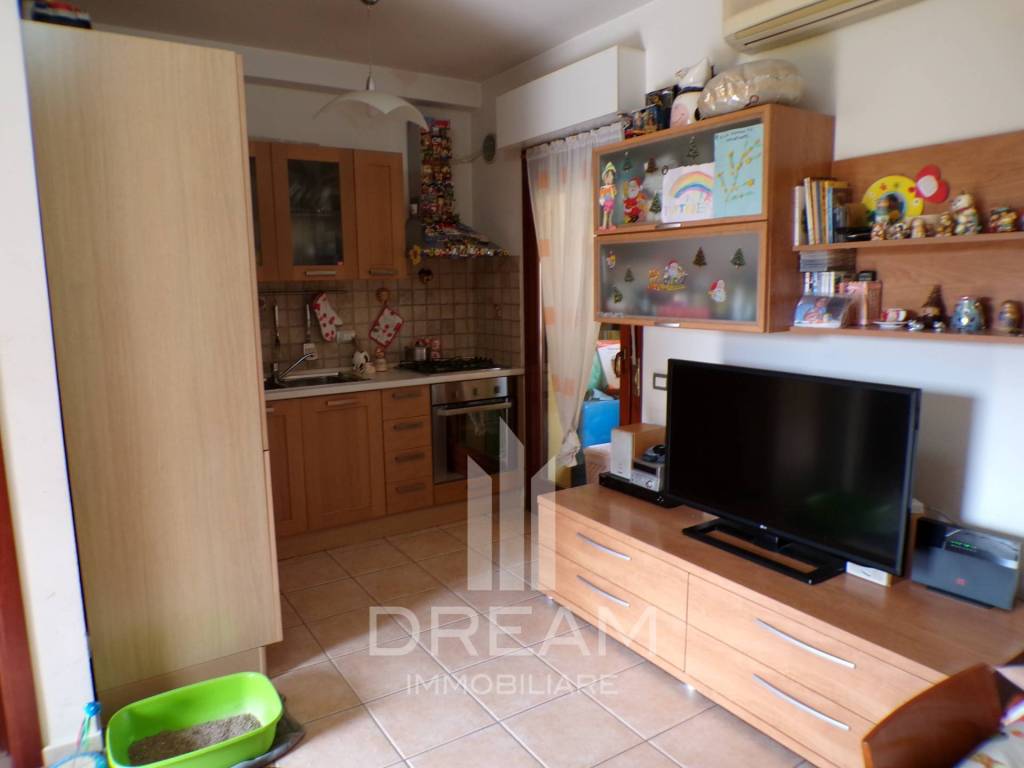 Appartamento a Quartu sant'elena in via Monti - Foto 3