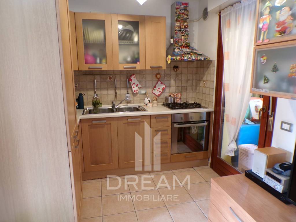 Appartamento a Quartu sant'elena in via Monti - Foto 4