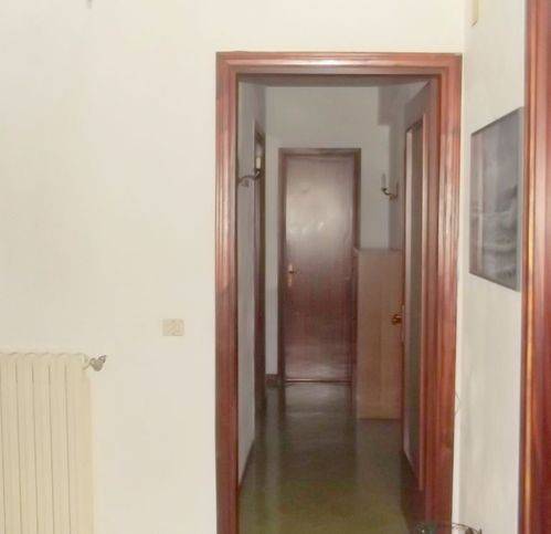 Appartamento a Bagnoregio in Via Mantes La Jolie - Foto 4