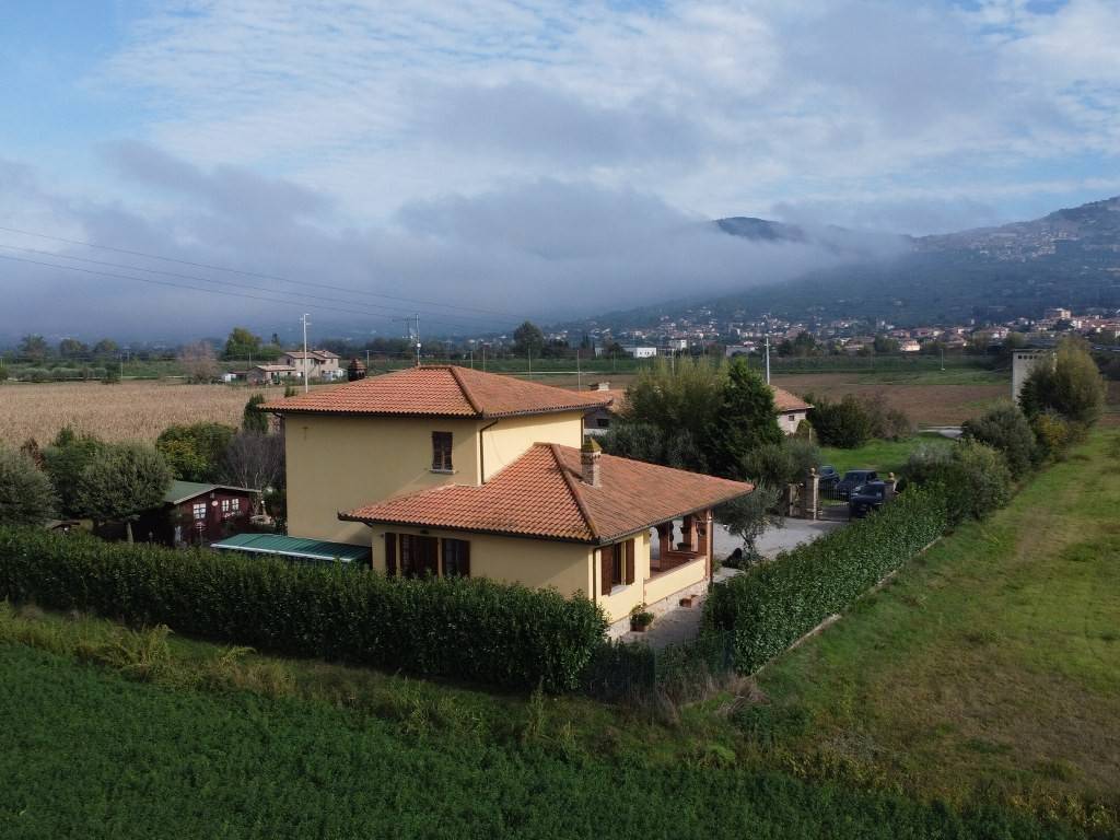 Villa a Cortona in Case Sparse Cortona - Foto 3