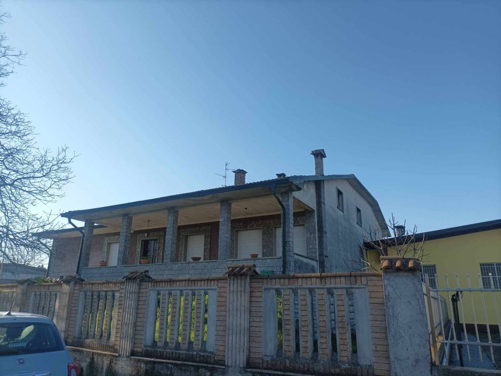 Palazzo / stabile a Lodi vecchio in Via Nazioni Unite, 8 - Foto 2