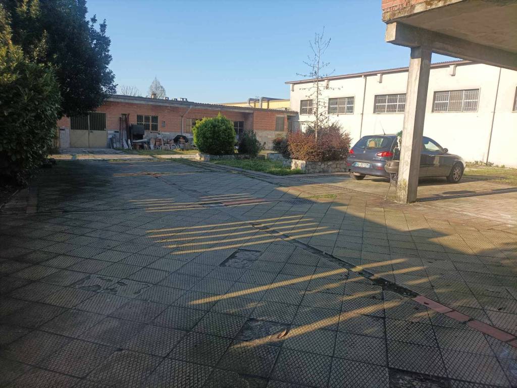Palazzo / stabile a Lodi vecchio in Via Nazioni Unite, 8 - Foto 5