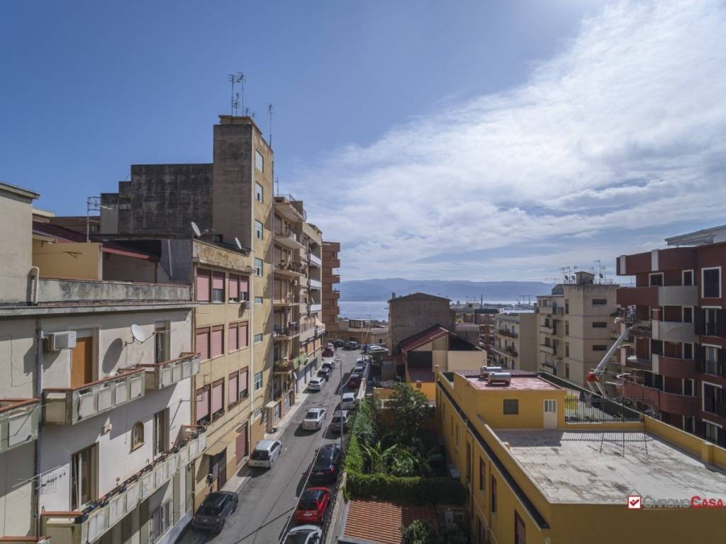 Appartamento a Messina in VIA SETAIOLI 5 - Foto 2