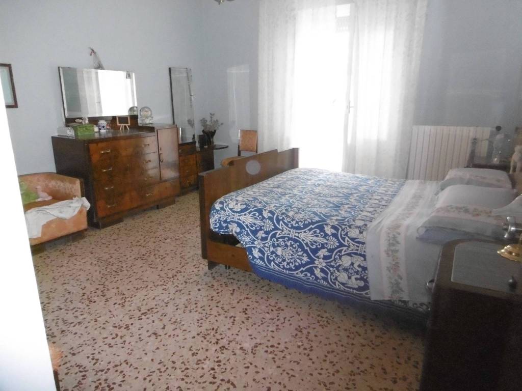 Casa indipendente a Montegranaro in Via Alessandro Manzoni - Foto 4