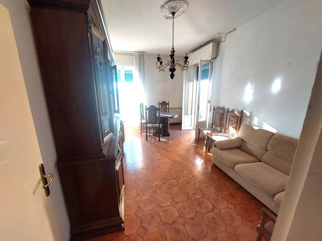 Appartamento a Castelfranco piandisco in Via Leonardo da Vinci - Foto 4