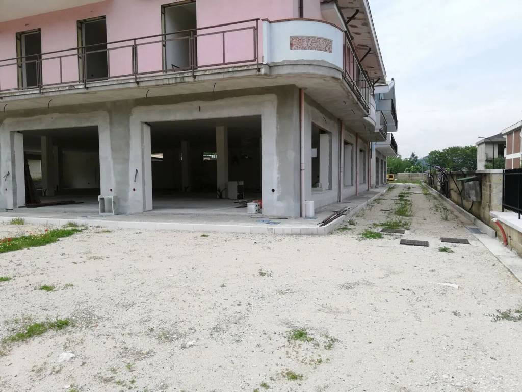 Palazzo / stabile a Arpaia in Via Appia Est, 31 - Foto 2