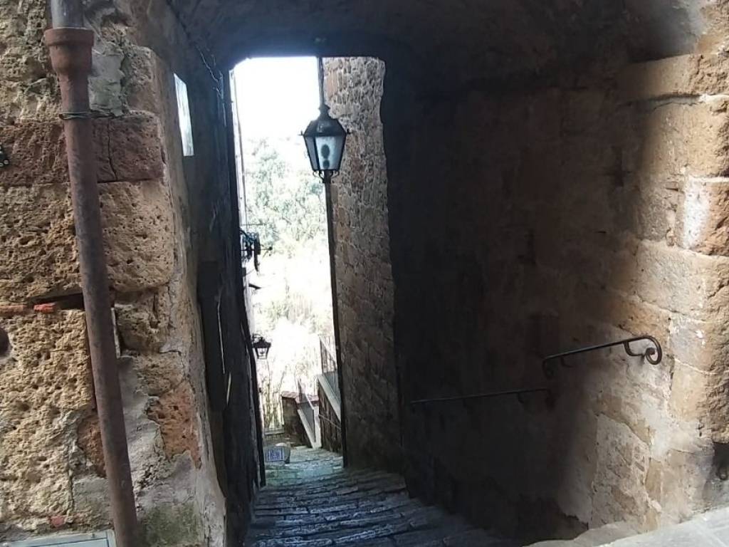 Appartamento a Pitigliano in Via Generale Orsini - Foto 3