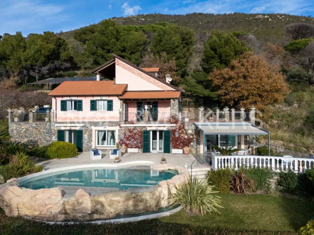 Villa a Alassio in Strada Panoramica Solva-Cavia - Foto 2