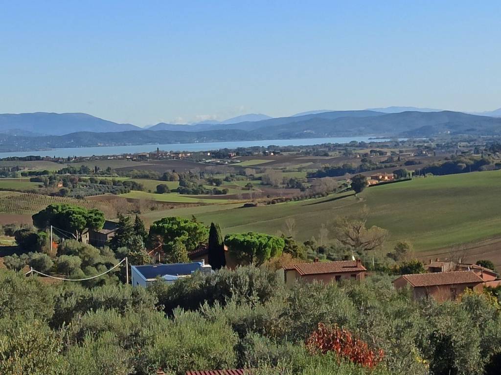 Appartamento a Castiglione del lago in Strada Provinciale di Pozzuolo Tratto 1 - Foto 2