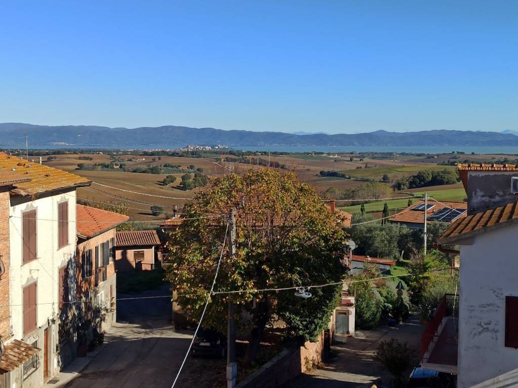 Appartamento a Castiglione del lago in Strada Provinciale di Pozzuolo Tratto 1 - Foto 3