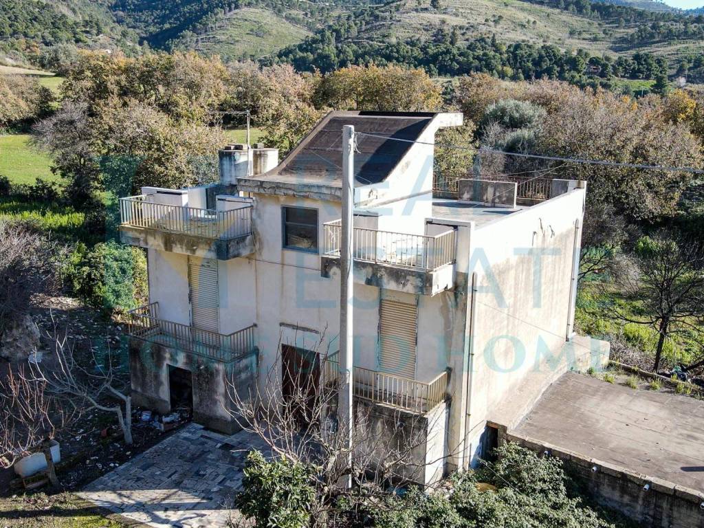 Villa a Chiaramonte gulfi in Via Blanca - Foto 3