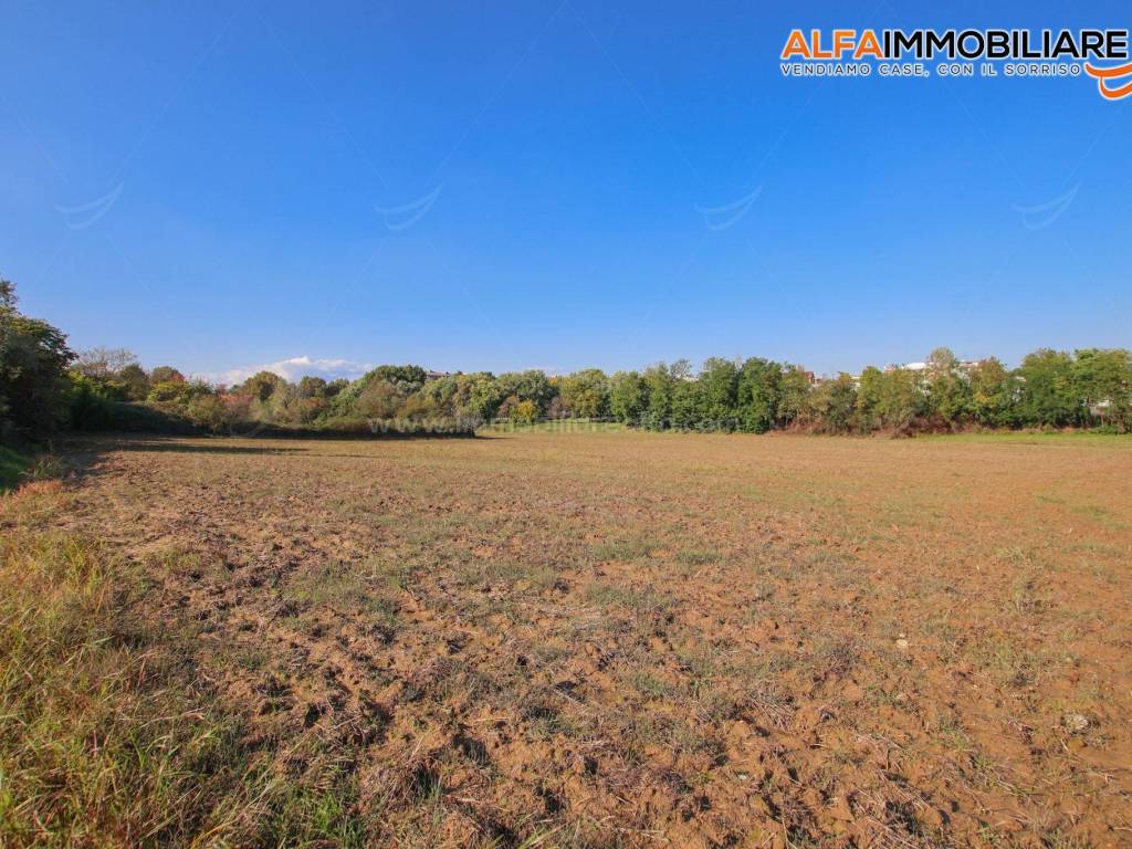 Terreno a Novara in Viale Piazza d'Armi, 38 - Foto 2