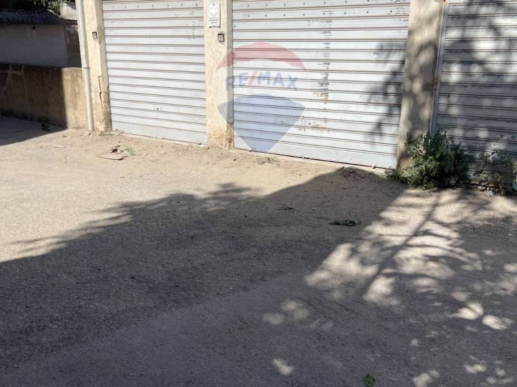 Box / garage a Caltanissetta in Via Senatore D'antona, 1 - Foto 4