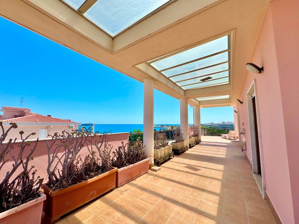 Attico / mansarda a Trani in Via Vittorio Malcangi, 115 - Foto 2