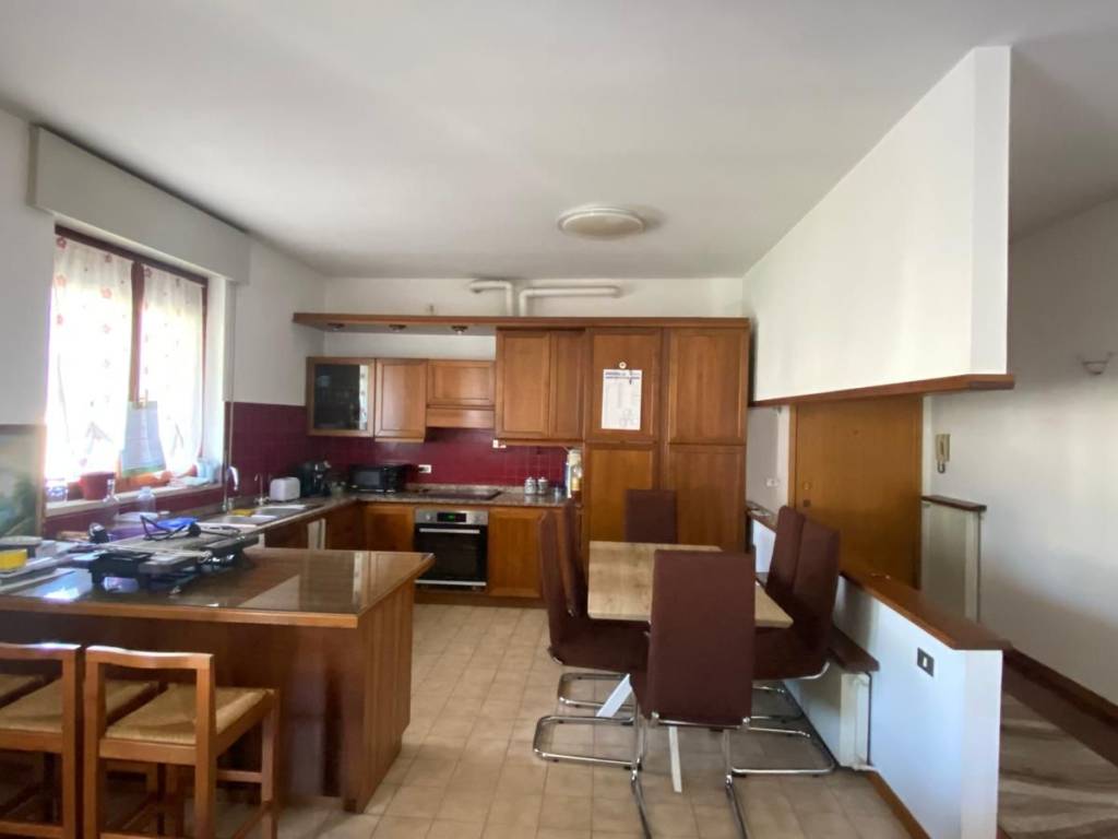Appartamento a Cornedo vicentino in Via Monte Ortigara, 42 - Foto 4