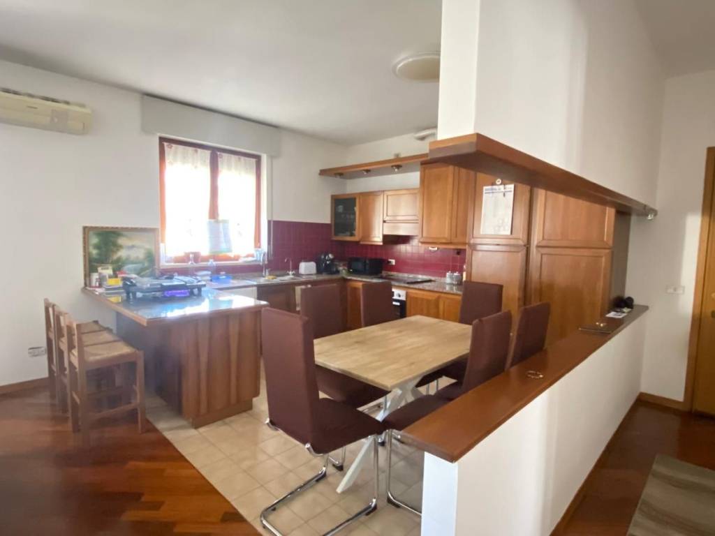 Appartamento a Cornedo vicentino in Via Monte Ortigara, 42 - Foto 5