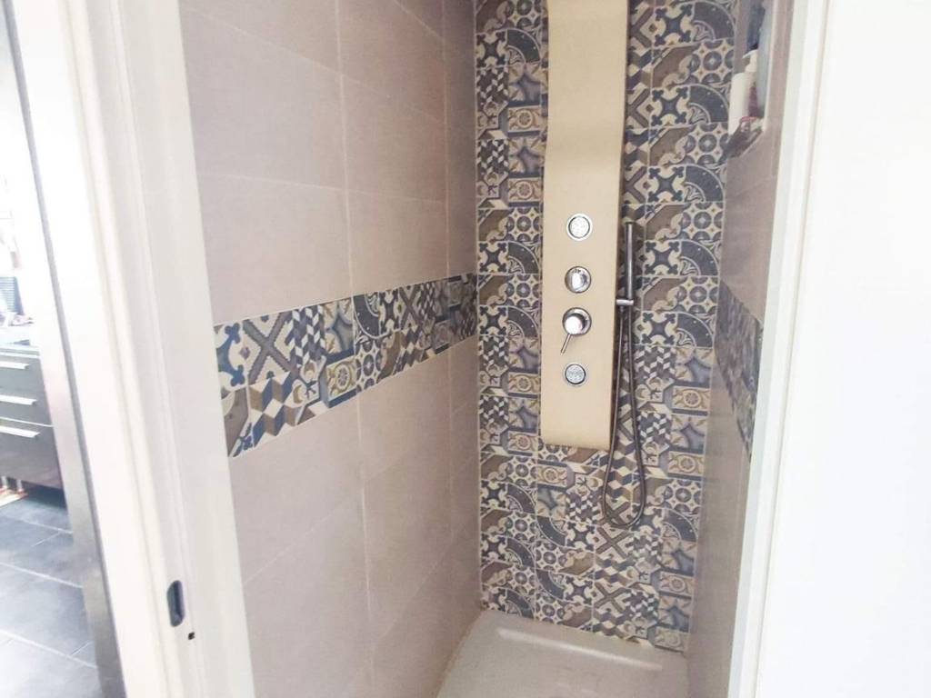 Appartamento a Salerno in Via dei Greci - Foto 2