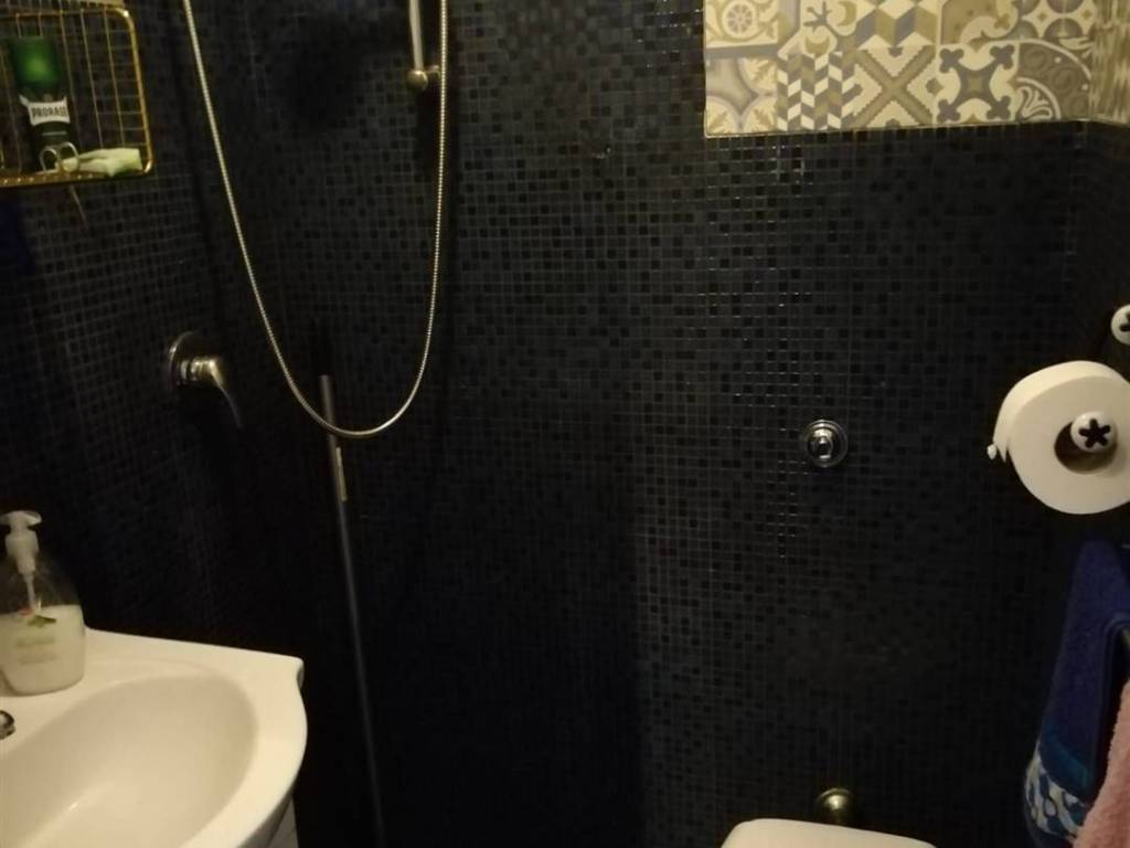 Appartamento a Salerno in Via dei Greci - Foto 4