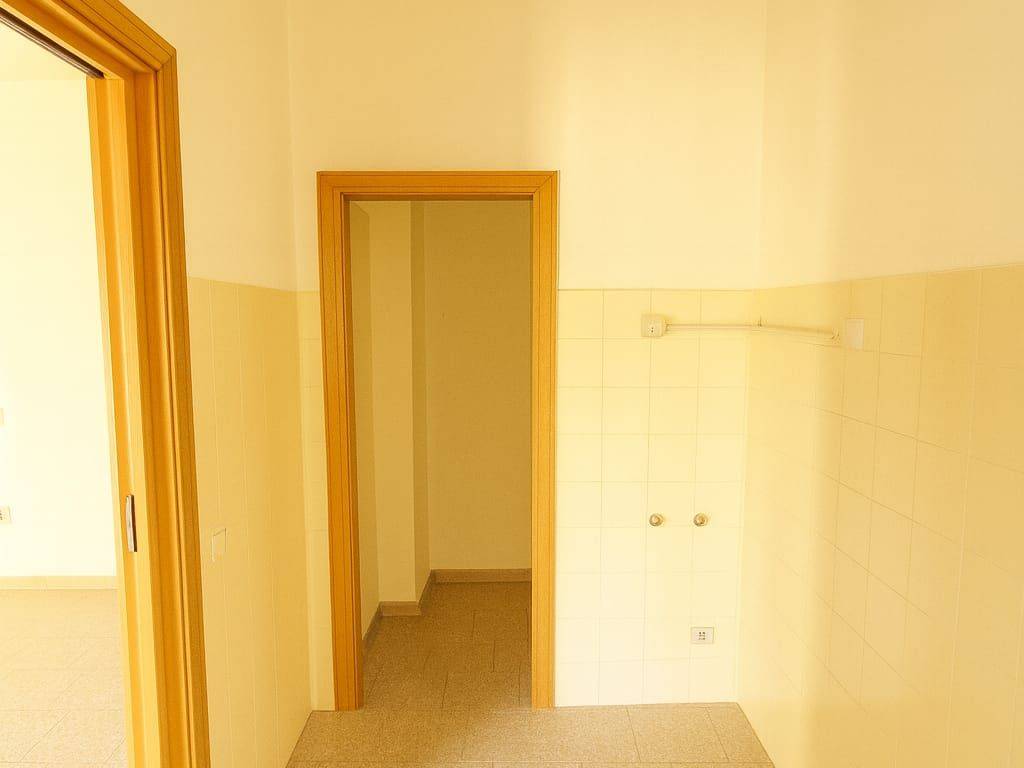 Appartamento a Jesi in Via Carlo Crivelli, 4 - Foto 2