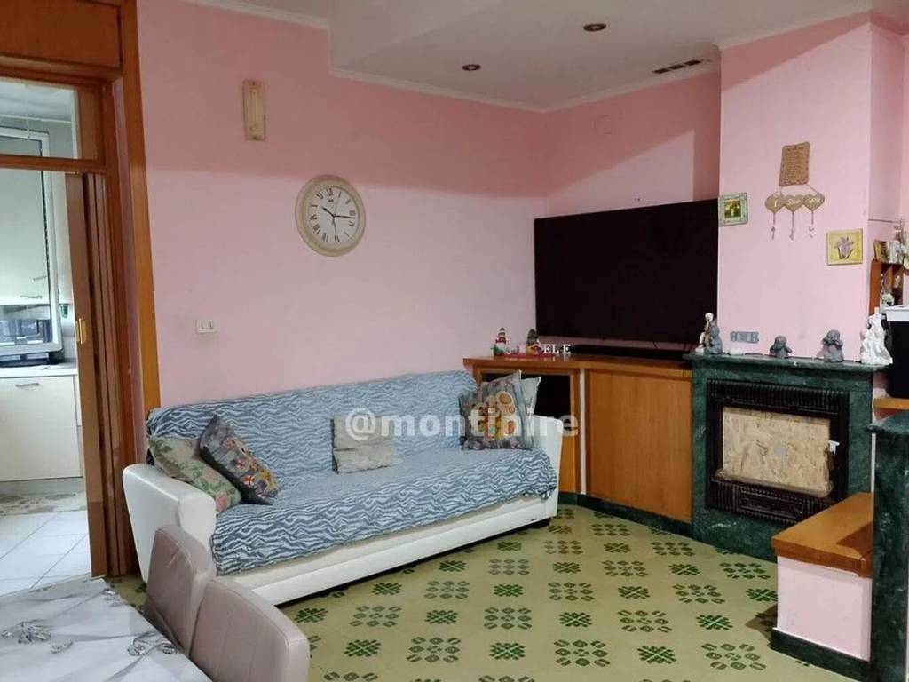 Appartamento a San giorgio del sannio in Via E. Riola, 3 - Foto 5