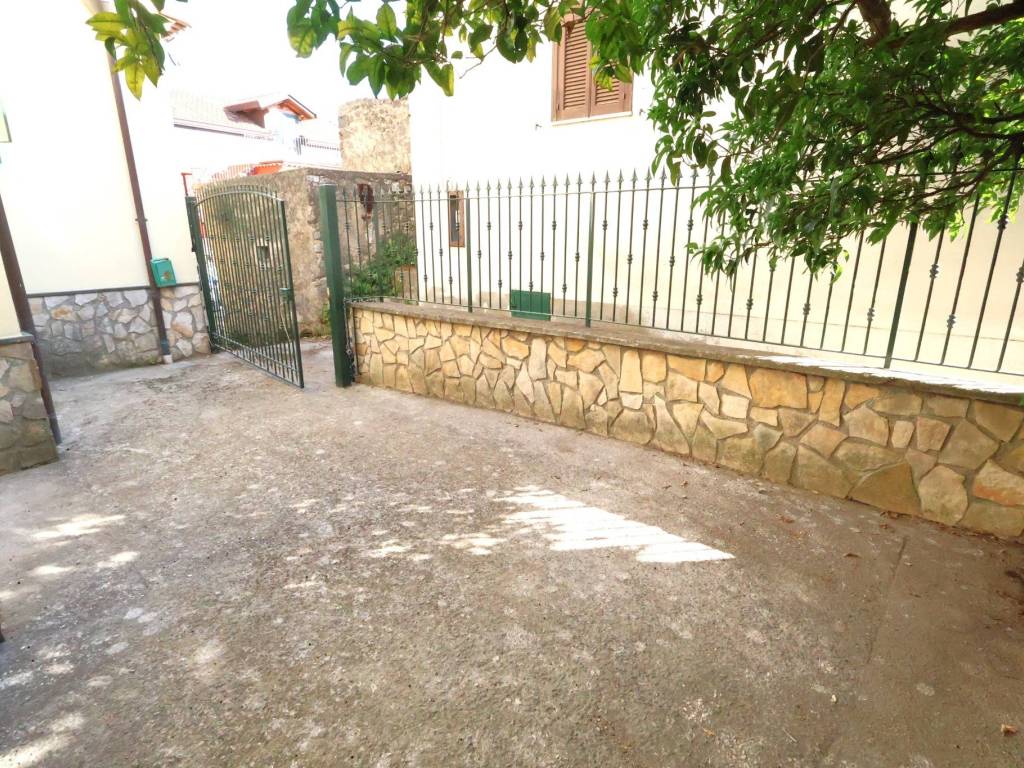 Palazzo / stabile a Tramonti in Via Vaccaro - Foto 4