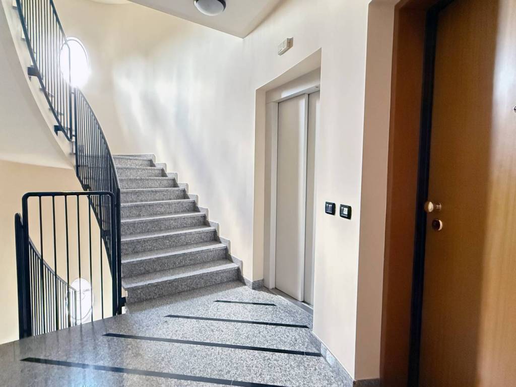 Appartamento a Modena in Via Vellani Marchi - Foto 3