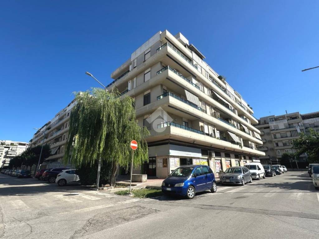 Appartamento a Trani in Via Avvocato Francesco de Bartolo, 6 - Foto 3