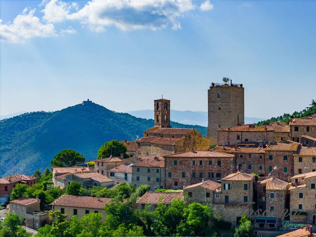 Casa indipendente a Castelnuovo di val di cecina in Via Maggio - Foto 2